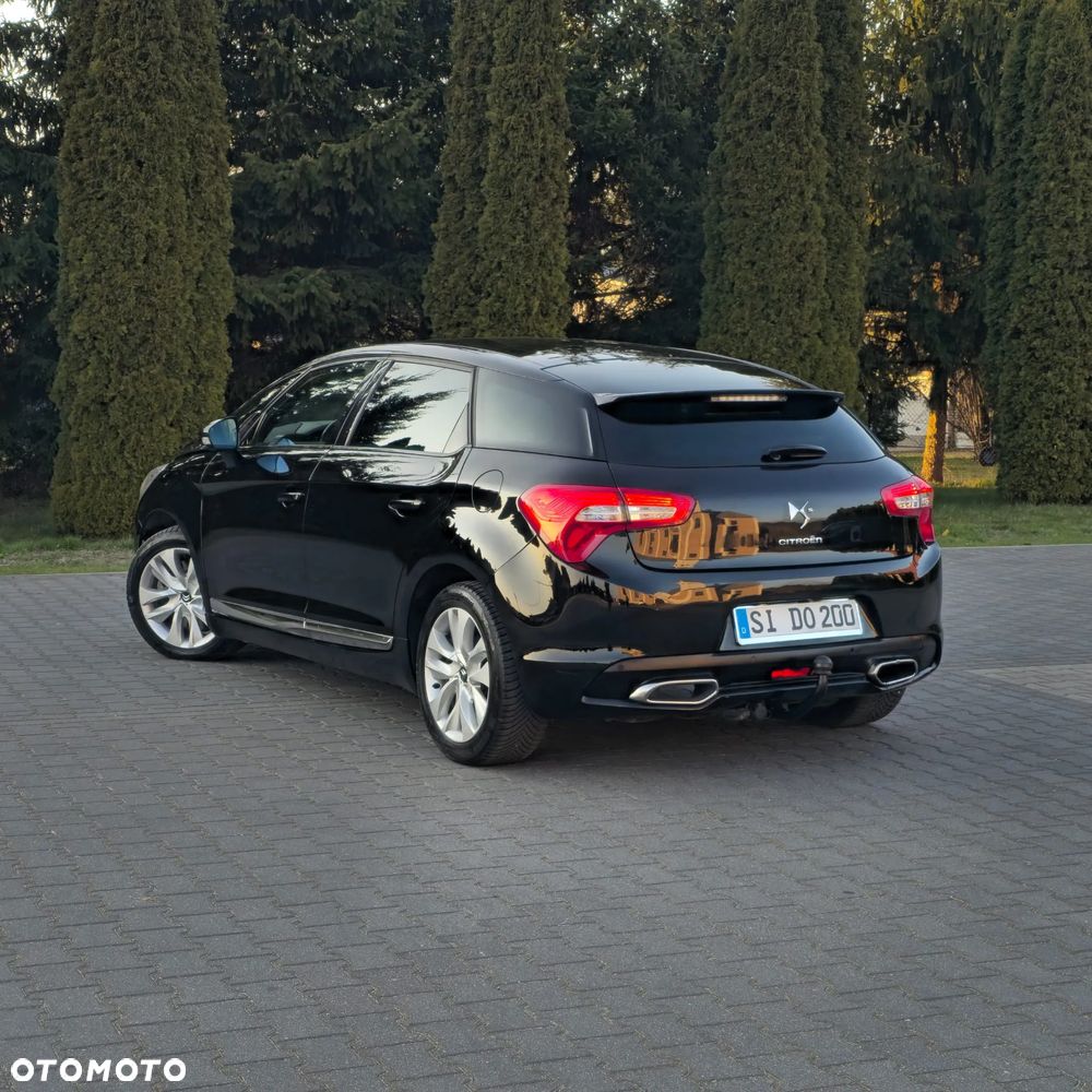 Citroën DS5 HDi 165 Chic - 17