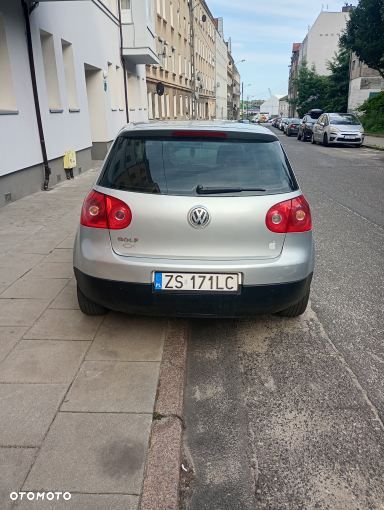 Volkswagen Golf - 2