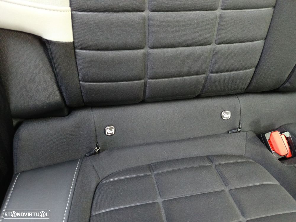 Citroën C3 Turbo 100 Stop&Start MAX - 29