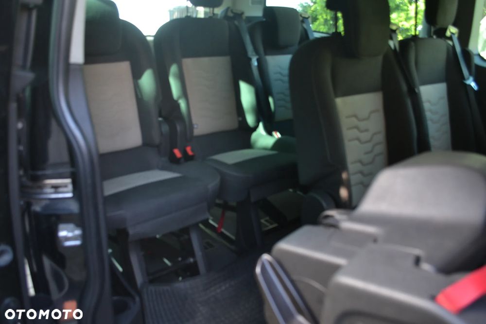 Ford Tourneo Custom 320 L2H1 VA Shuttle Titanium X - 9