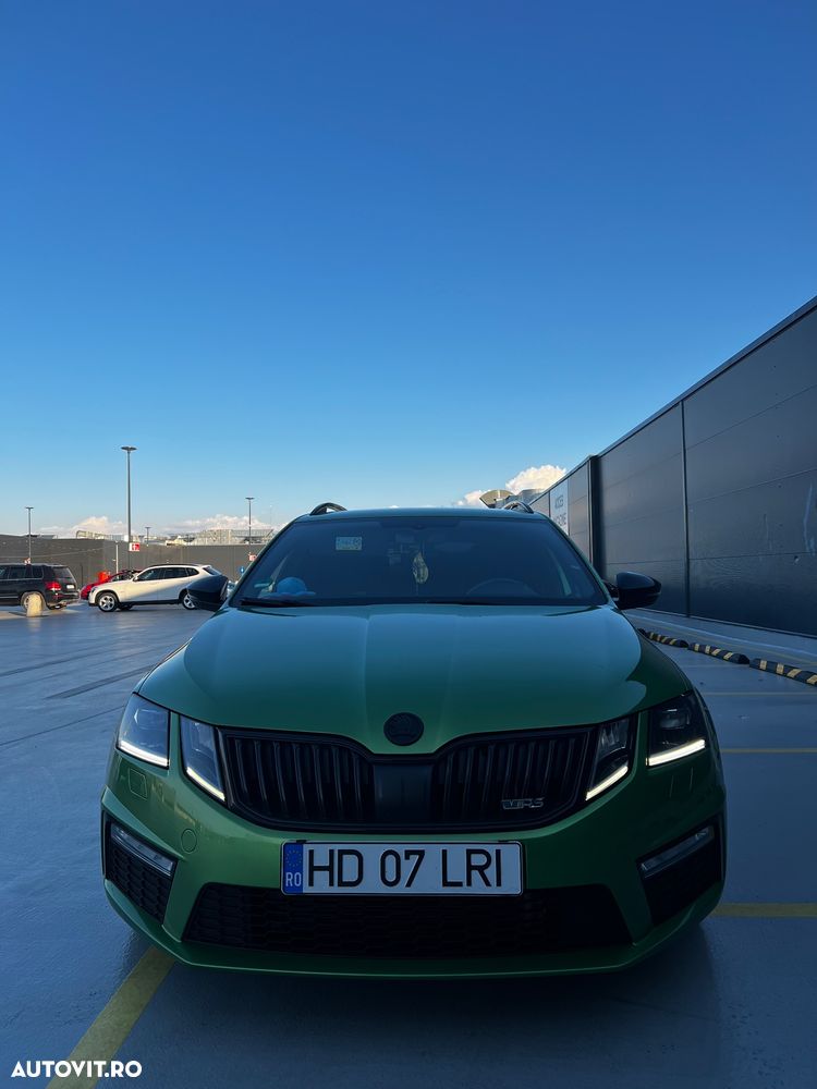 Skoda Octavia 2.0 TDI DSG 4X4 RS - 1