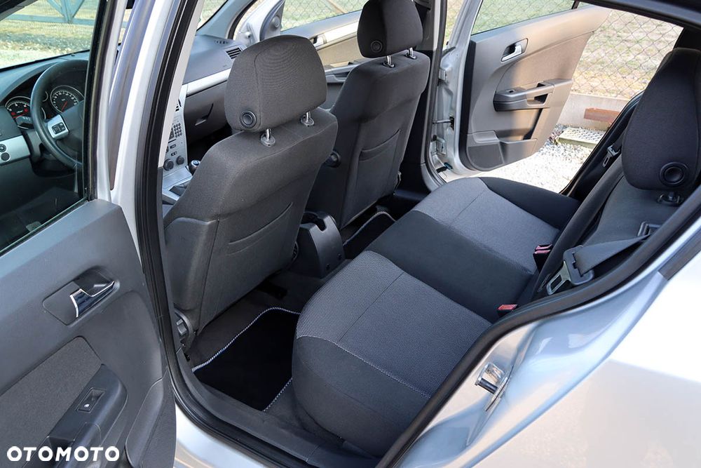 Opel Astra 1.7 CDTI DPF (119g) Innovation - 27