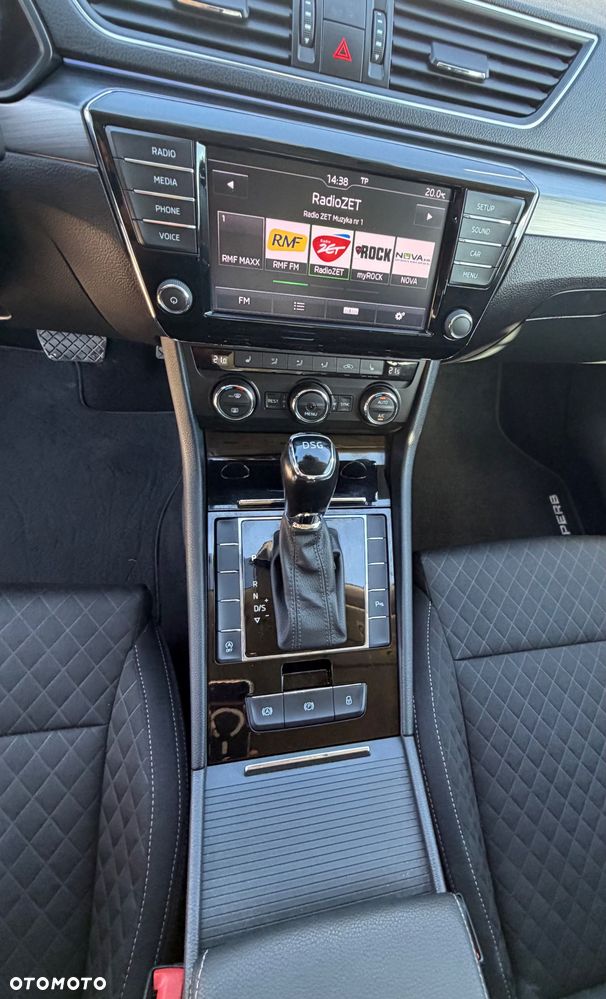 Skoda Superb 1.4 TSI ACT Sportline DSG - 12