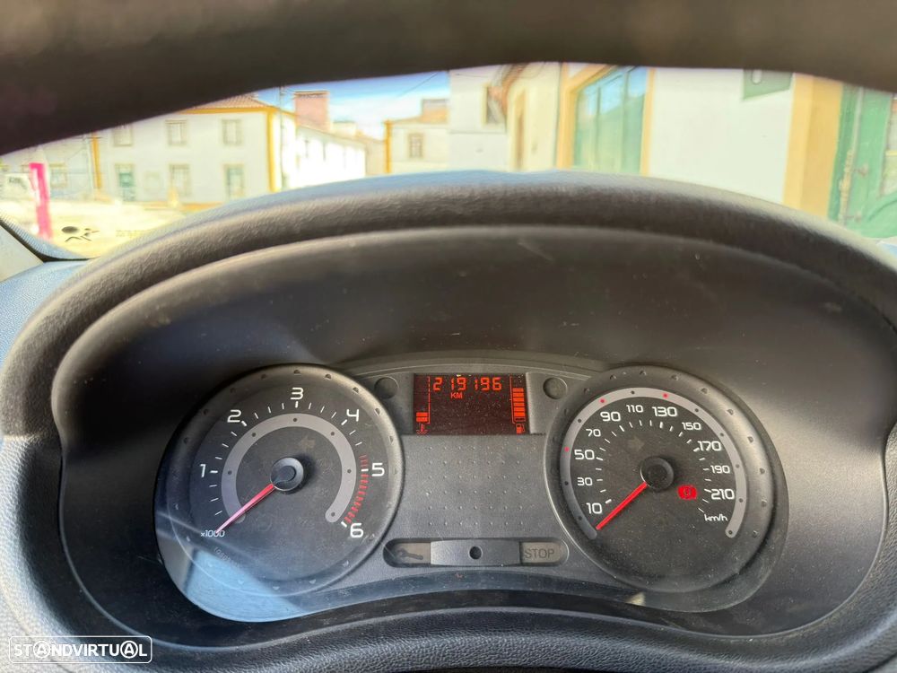 Renault Clio - 2