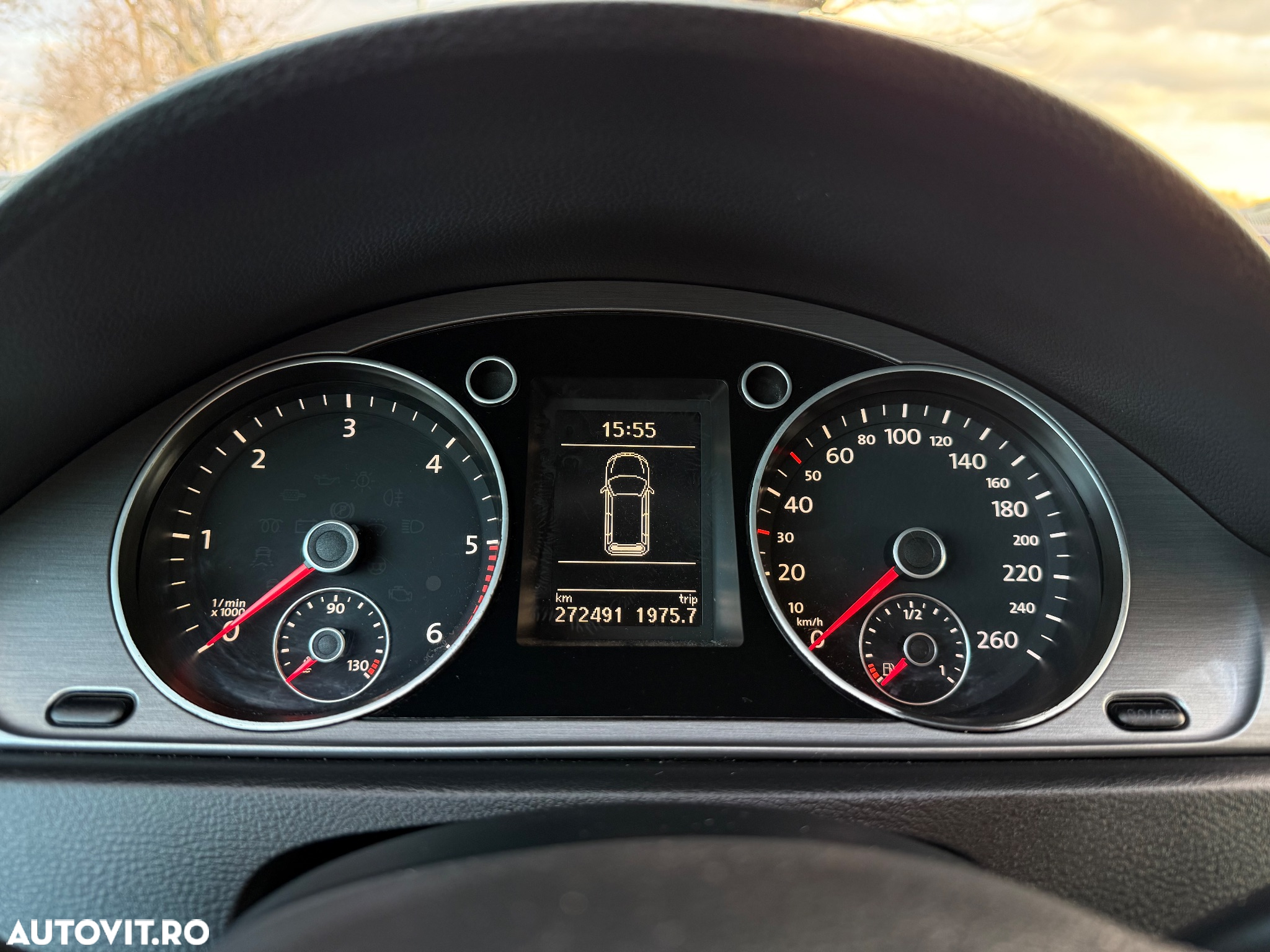 Volkswagen Passat - 9