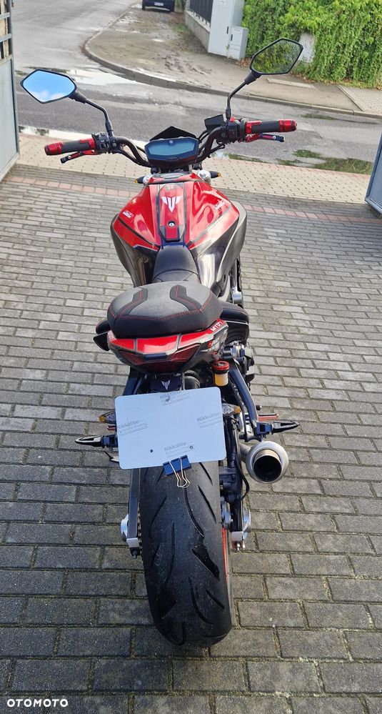 Yamaha MT - 17
