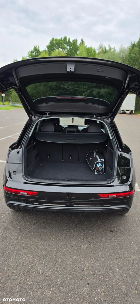 Audi Q5 40 TFSI quattro S tronic - 11