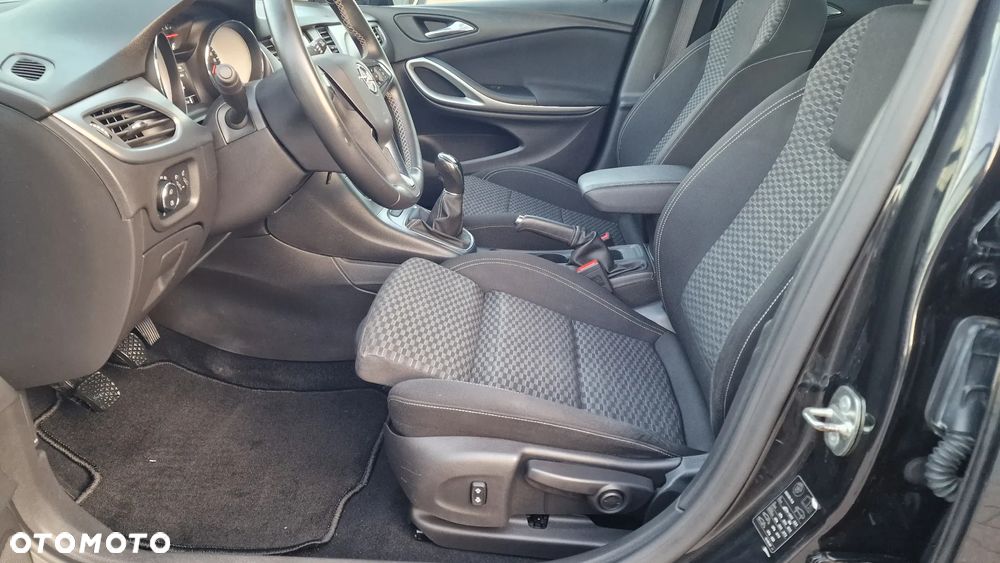Opel Astra V 1.6 CDTI Dynamic S&S - 10