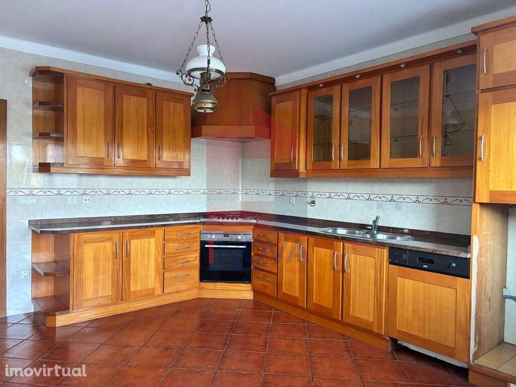 Moradia Geminada V4, Lage - Grande imagem: 2/34