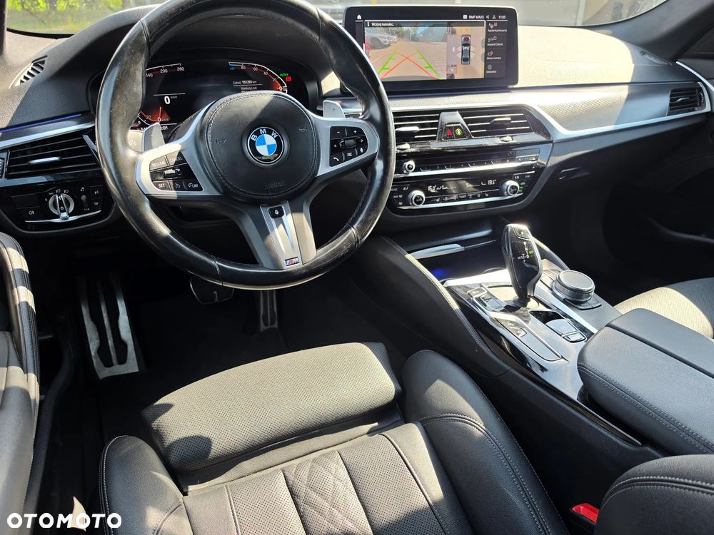 BMW Seria 5 520d mHEV M Sport sport - 17