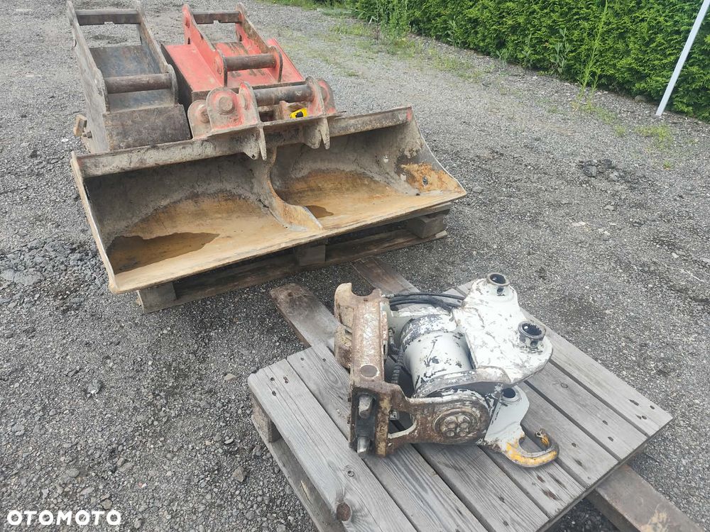 Obrotnica powertilt tilt szybkozłącze hydrauliczny Lehnhoff MS03 z hakiem ładunkowym - 9