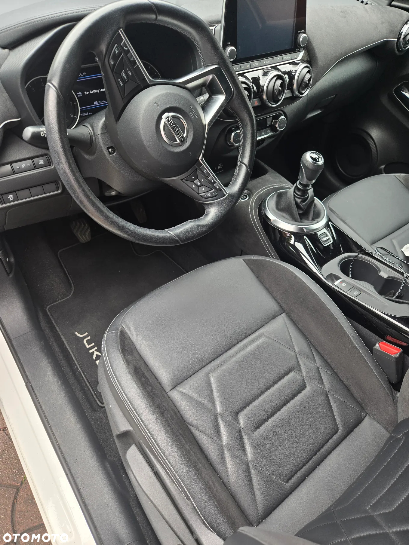 Nissan Juke 1.0 DIG-T N-Design - 10