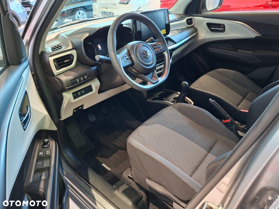 Suzuki Swift - 6
