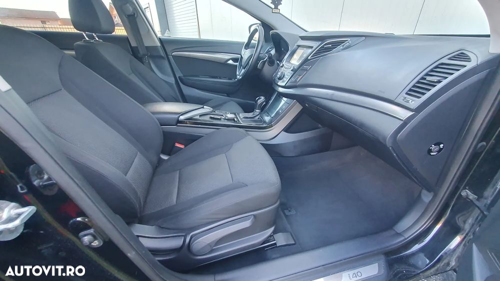 Hyundai i40 Kombi 1.7 CRDi DCT Premium - 6