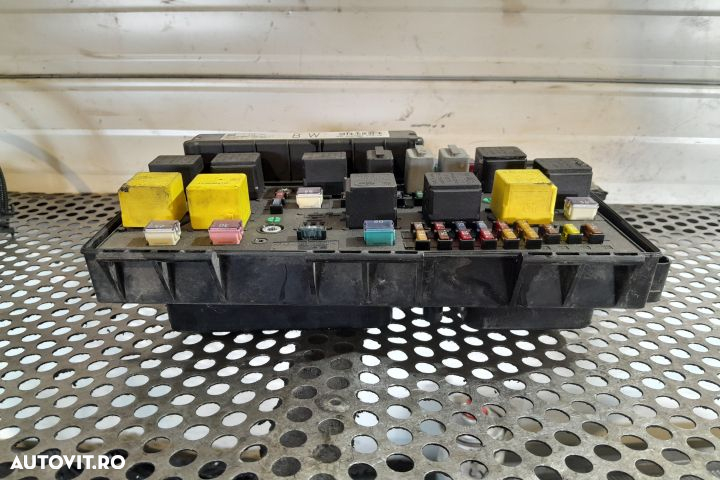 Capac panou sigurante motor 13145043 Opel Astra H [2004 - 2007] Hatch - 2