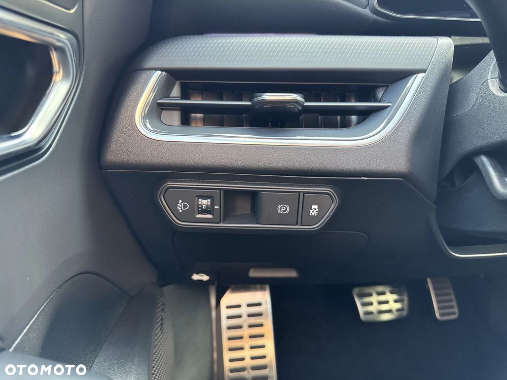 Kia K4 1.6 T-GDI GT Line - 27