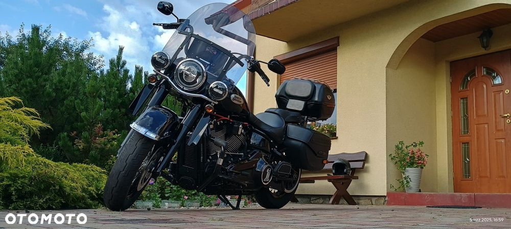 Harley-Davidson Softail Heritage Classic - 12