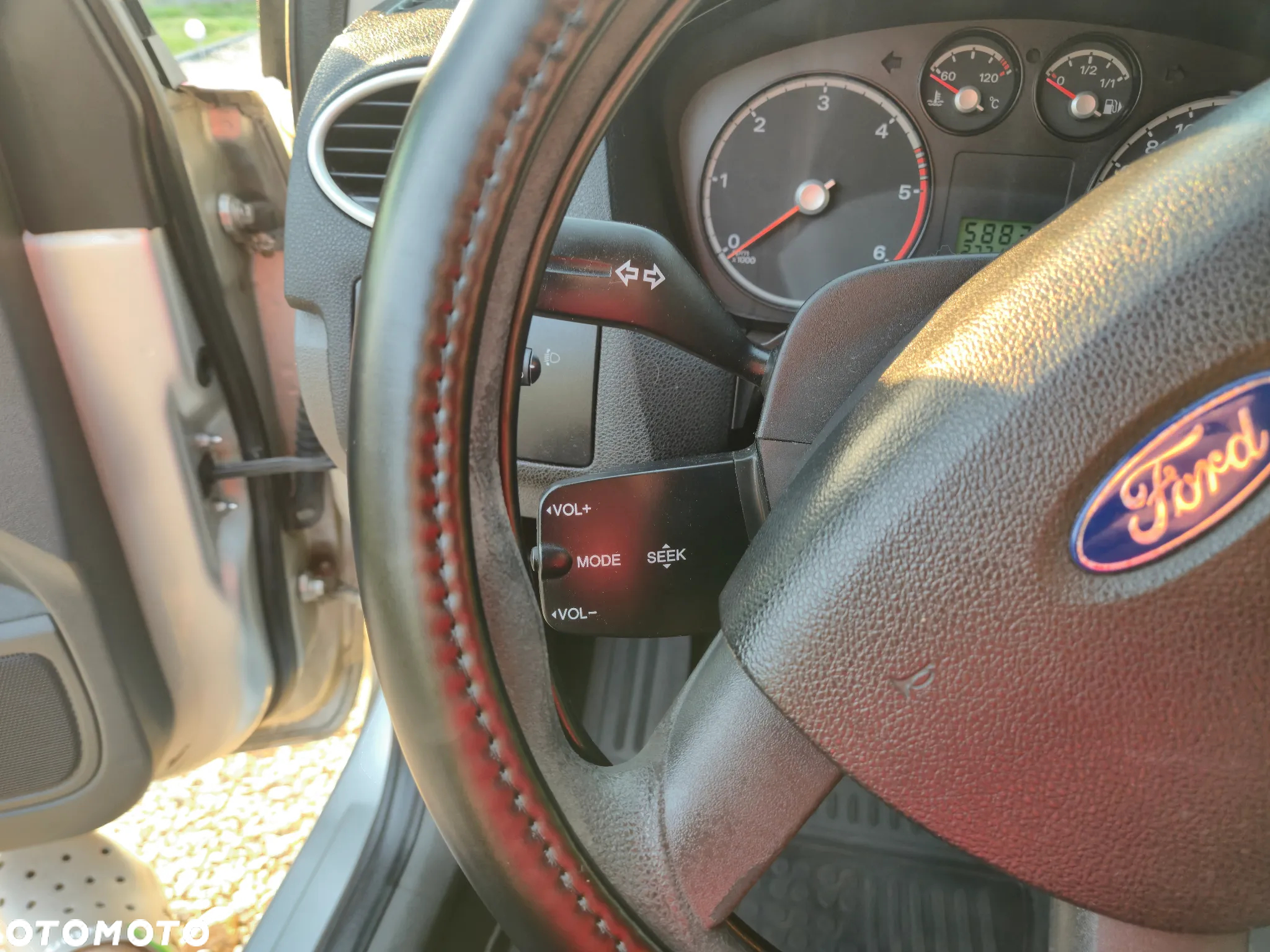 Ford Focus - 16
