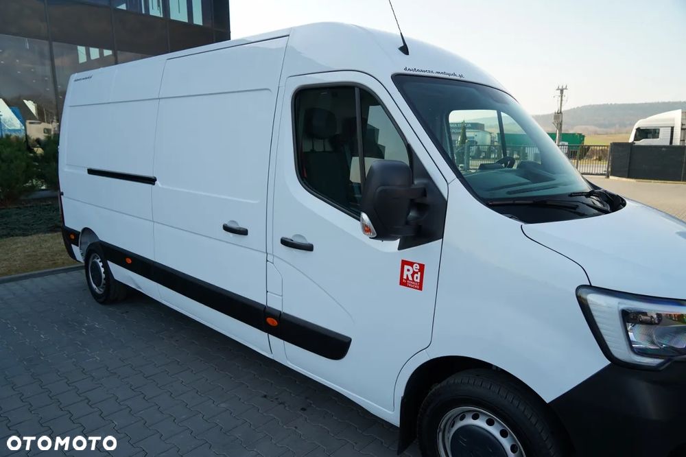 Renault MASTER / BLASZAK / FURGON / 2023 - 15