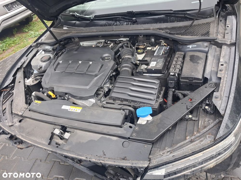 Volkswagen Passat 2.0 TDI SCR Business Plus DSG - 2