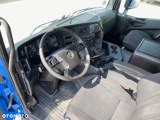 Mercedes-Benz AROCS 3246 - 18