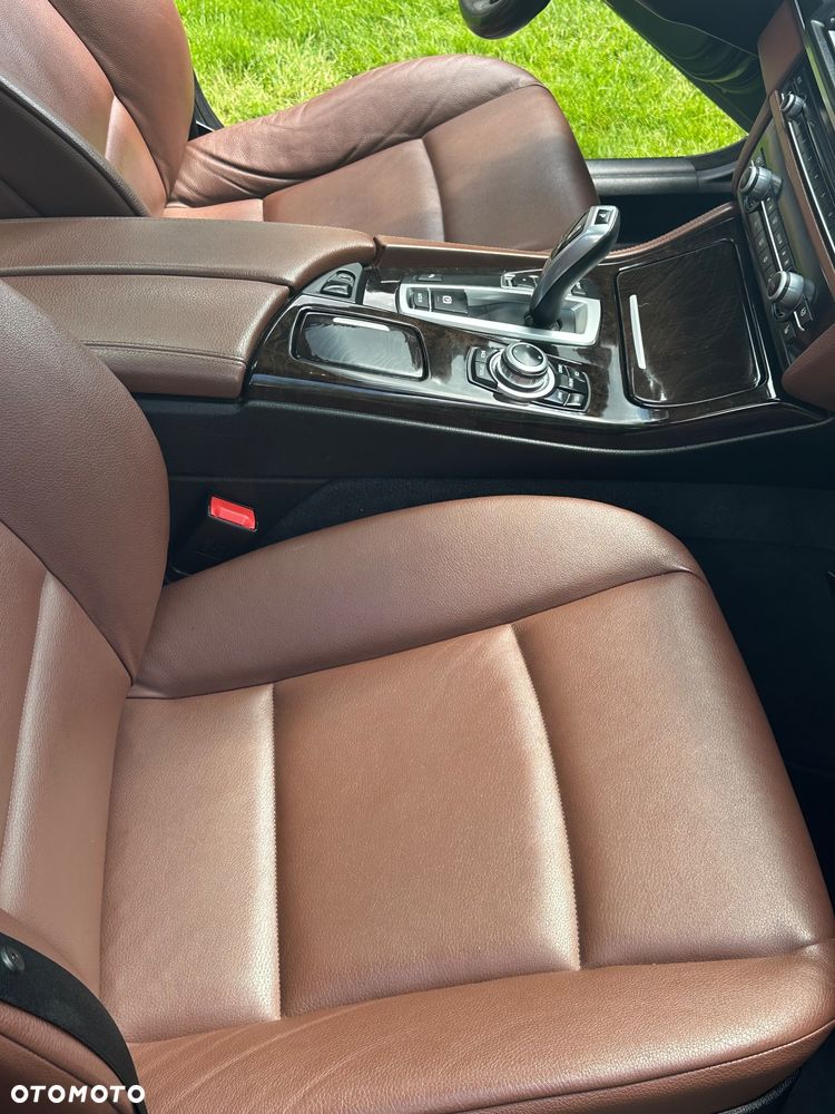 BMW Seria 5 520d - 17