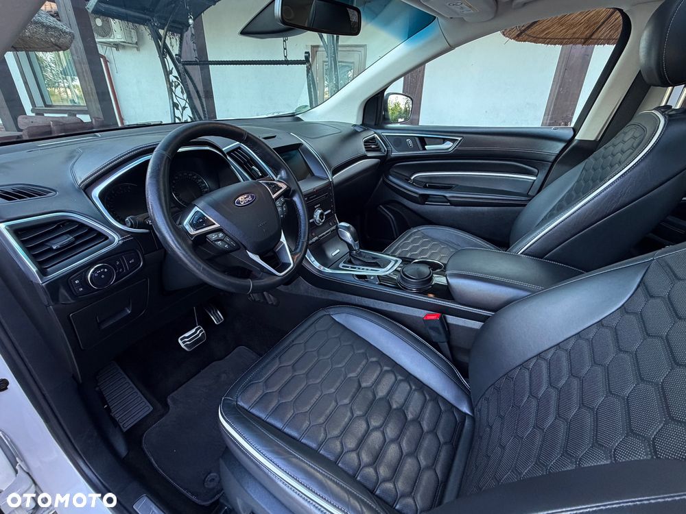 Ford Edge 2.0 TDCi Bi-Turbo 4x4 Vignale - 29