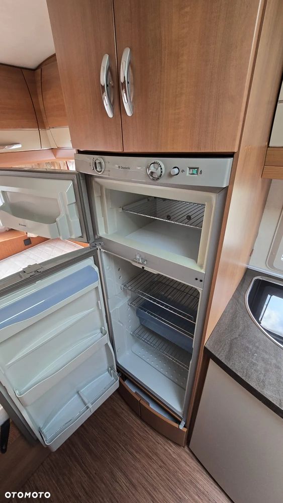 Hobby Excellent 440 SF - 8