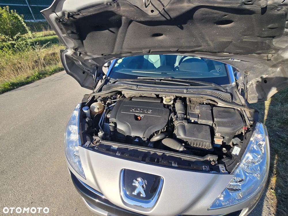 Peugeot RCZ 2.0 HDi - 23