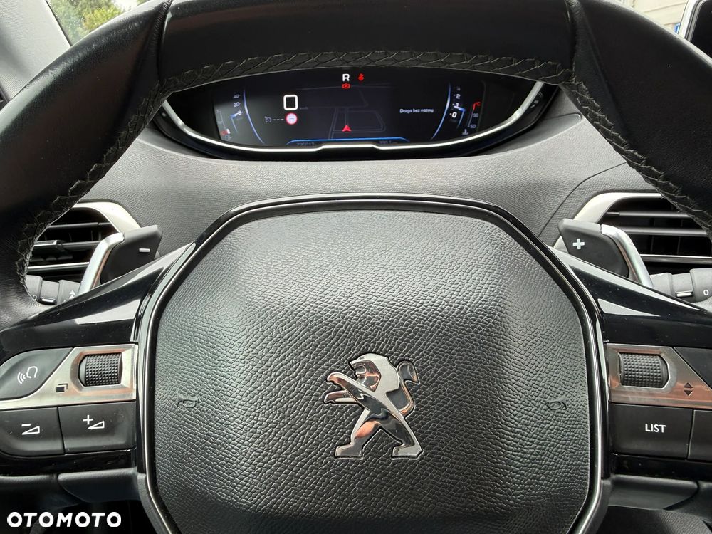 Peugeot 3008 1.5 BlueHDi Active S&S EAT8 - 25
