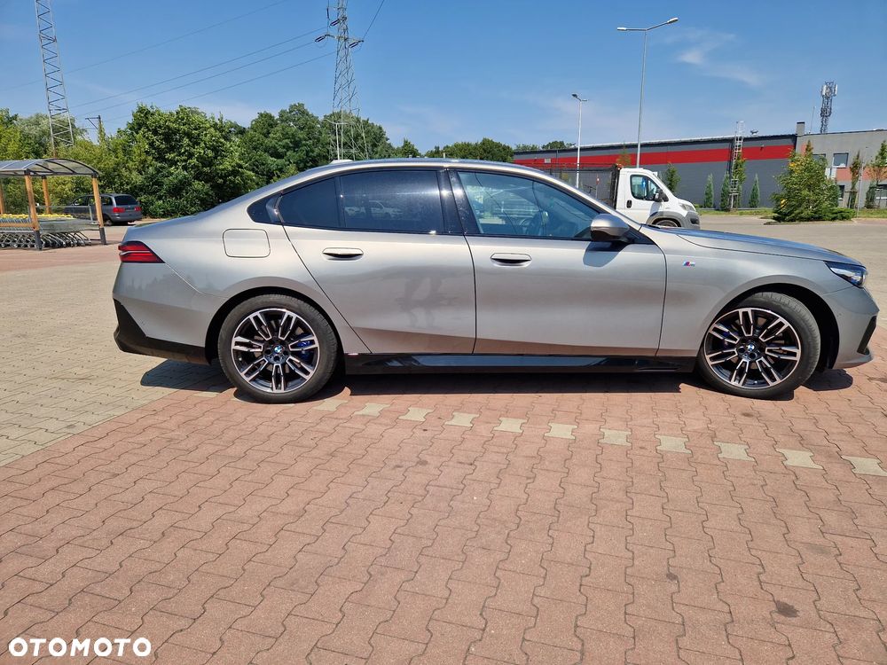 BMW Seria 5 520d mHEV M Sport - 5