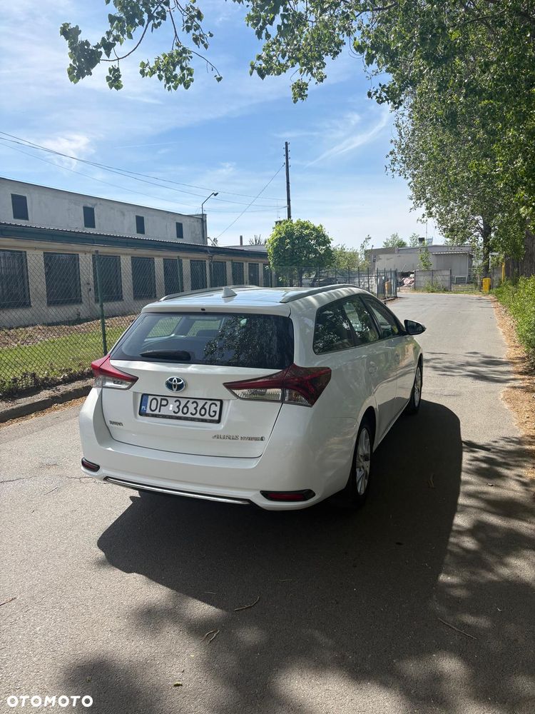 Toyota Auris Hybrid 135 Comfort - 3
