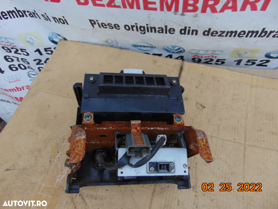 Scrumiera nissan x trail 2001-2007 loc depozitare consola centrala x trail t30 - 3