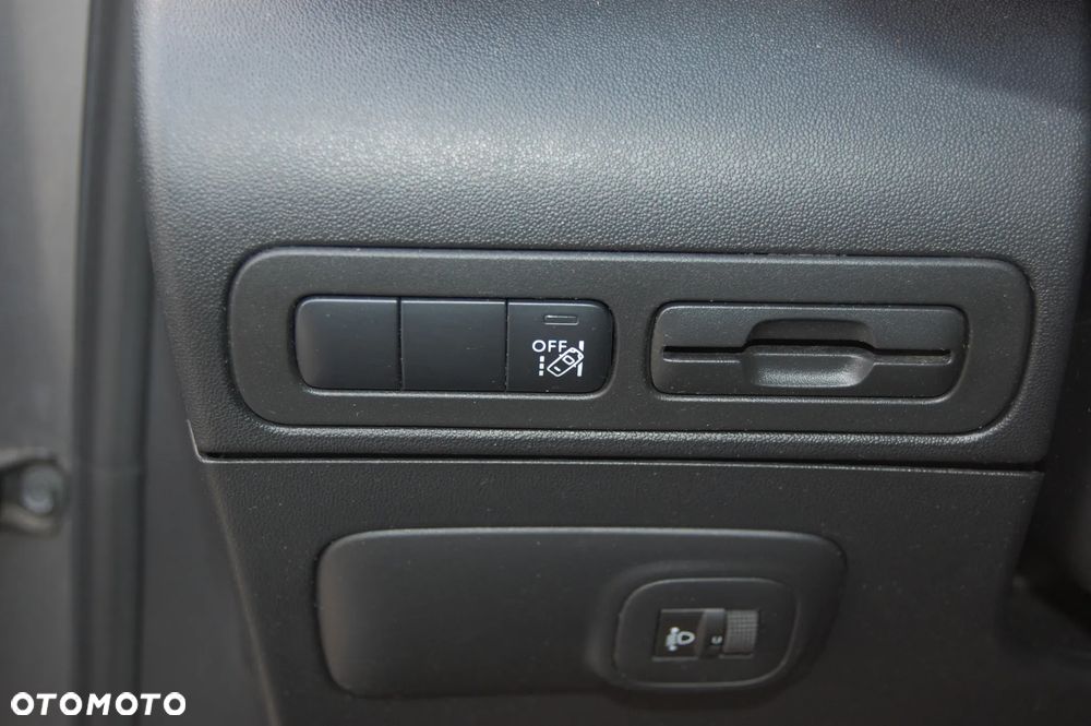Citroën C3 Aircross PureTech 82 Shine - 24