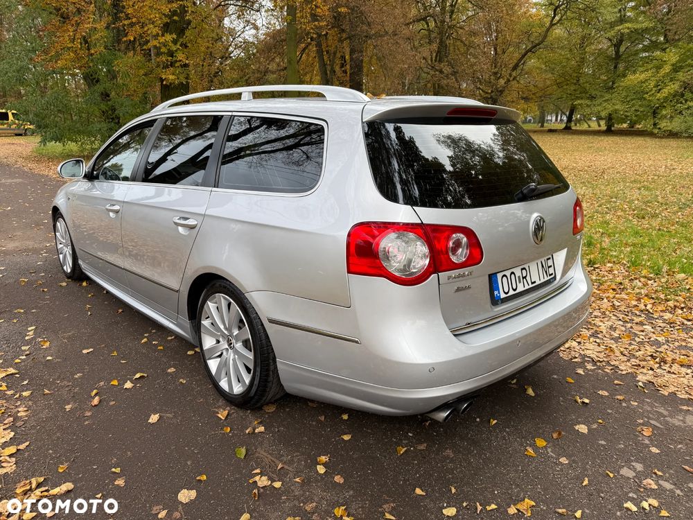 Volkswagen Passat Variant 2.0 TDI DPF R-Line Edition - 10