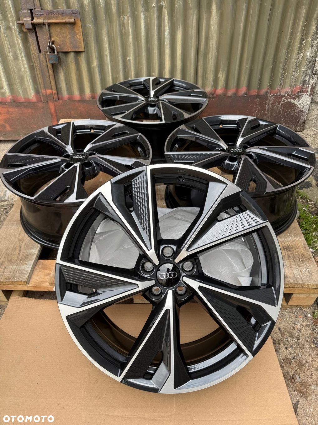 Oryginalne felgi Audi S6 A6 C8 A7 S7 C8 C7 4K0 S8 A8 21 5x112 RS alufelgi - 1