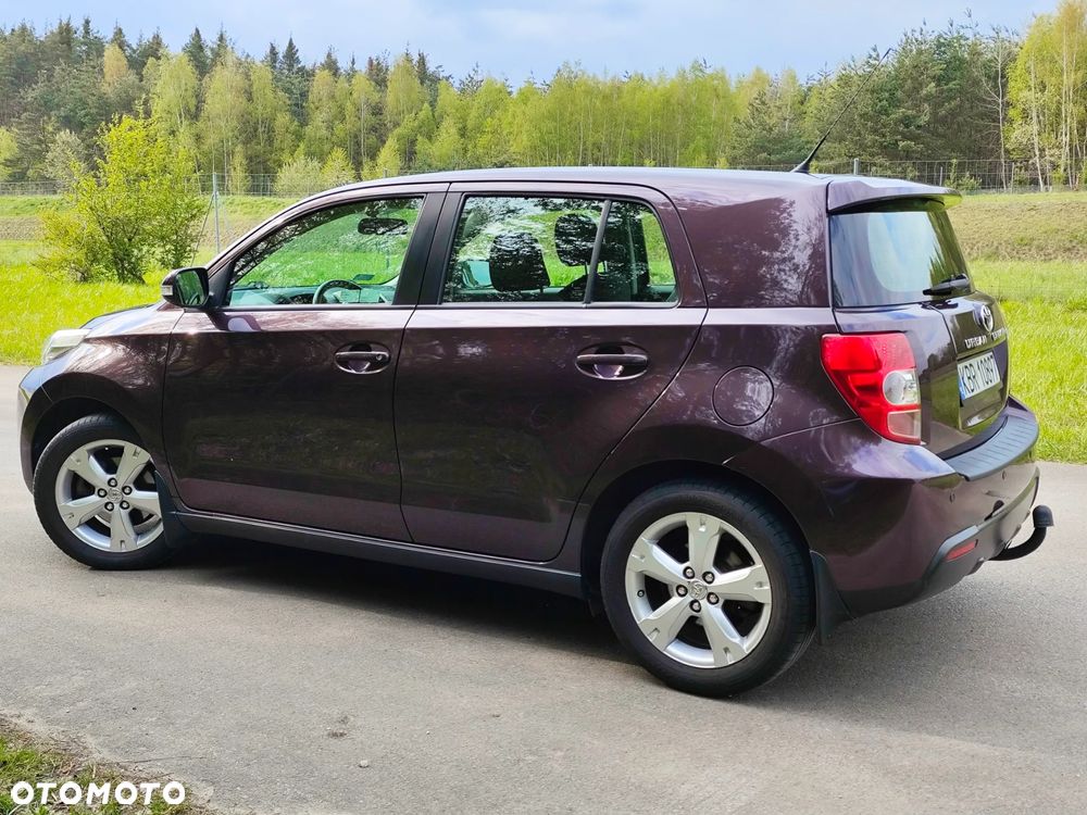 Toyota Urban Cruiser 1.33 Sol - 4