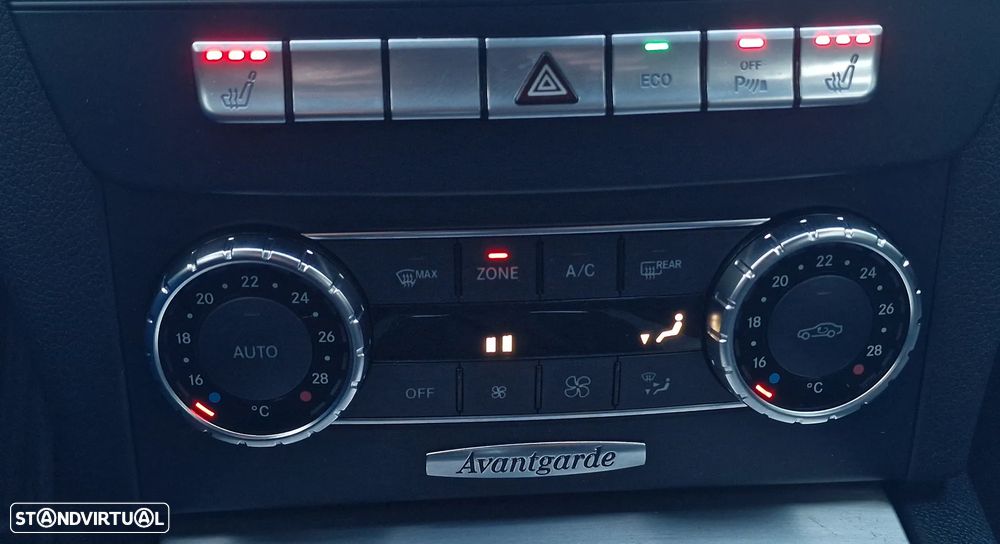 Mercedes-Benz C 220 Station CDI DPF Auto BlueEFFICIENCY Avantgarde - 23