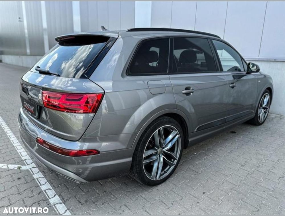 Audi Q7 - 5