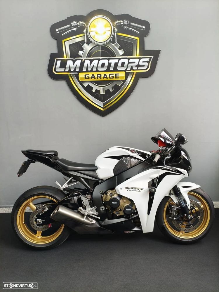Honda CBR 1000RR - 1