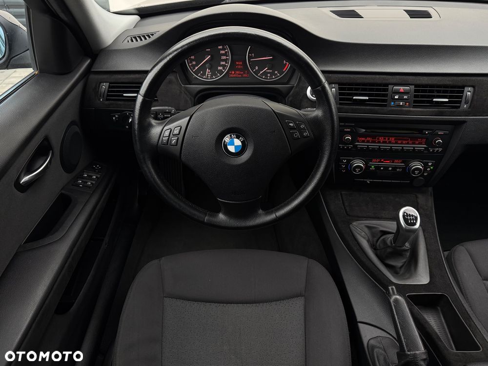 BMW Seria 3 325d DPF - 9