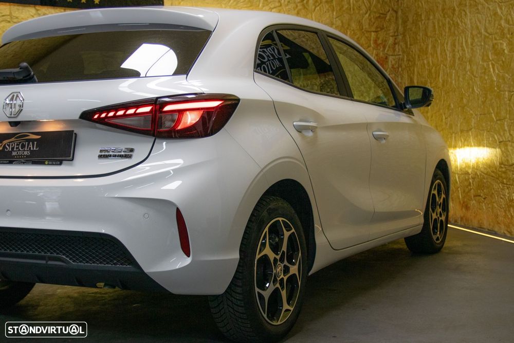 MG MG3 1.5 L Hybrid+ Luxury - 28