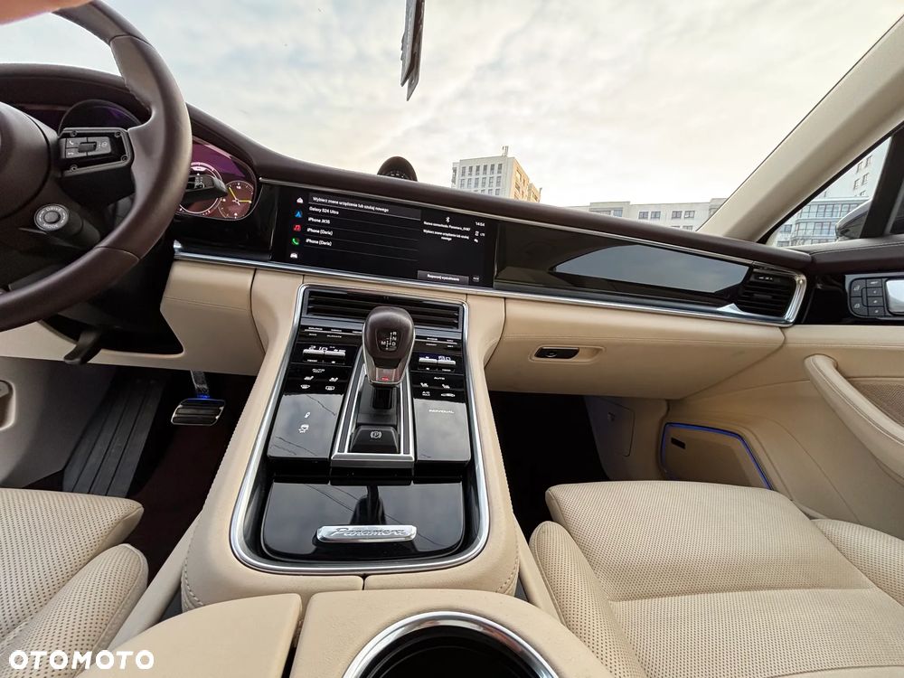 Porsche Panamera 4 E-Hybrid Executive - 22