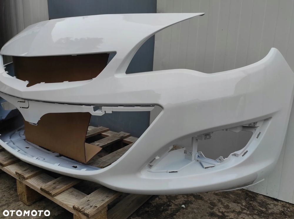 zderzak przód przedni opel astra j 2012r- lift Y40R Z22C GAR Z190 GWH Z187 GWA Z40R GAZ GCW Z186 Z41C GOP Z22A GEU Z20Z GEK Z21Y GEP Z177 GAL Z176 GAN GBM Z12U Z22S GWJ Z20R GBG Z50H GCS Z40Y 55U Z179 GEV Z30K GAY Z50B 63U GBH Z40Q AJU GWD Z161V Z162 GWE Z41E G6R Z30V Z30Q GOK 2GU Z50C Z22N GU3 Z22M GOL Z20Z z474 Z41V - 5