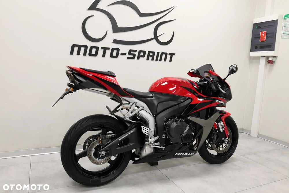 Honda CBR - 8