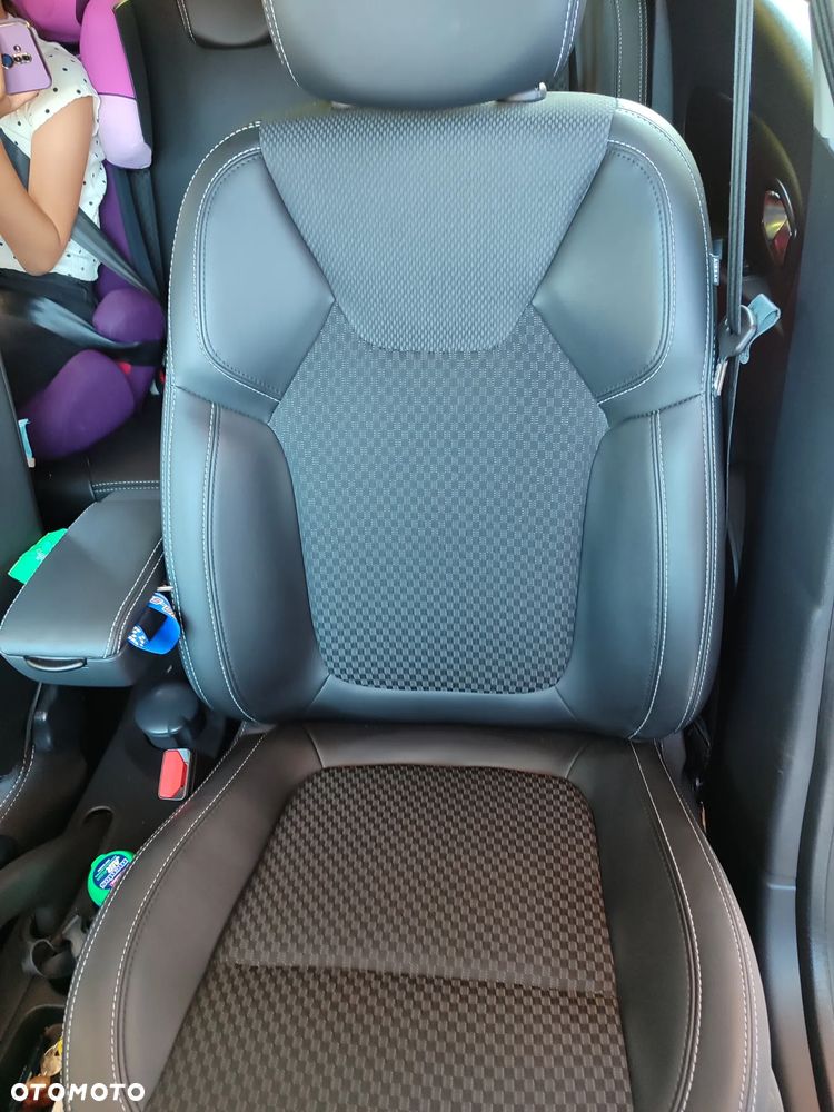 Renault Clio 0.9 Energy TCe Intens+ - 37