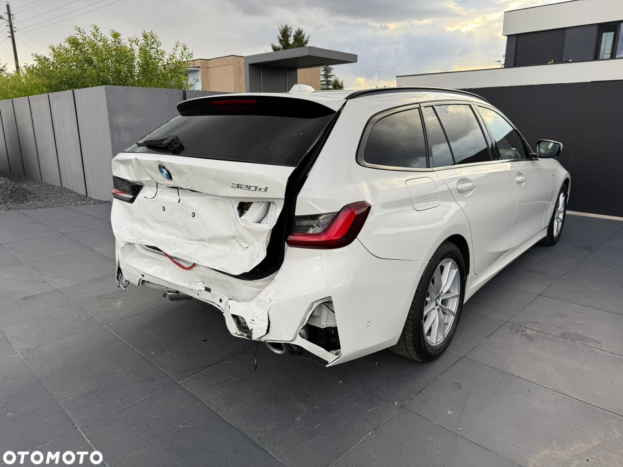 BMW Seria 3 320d Touring M Sport - 14