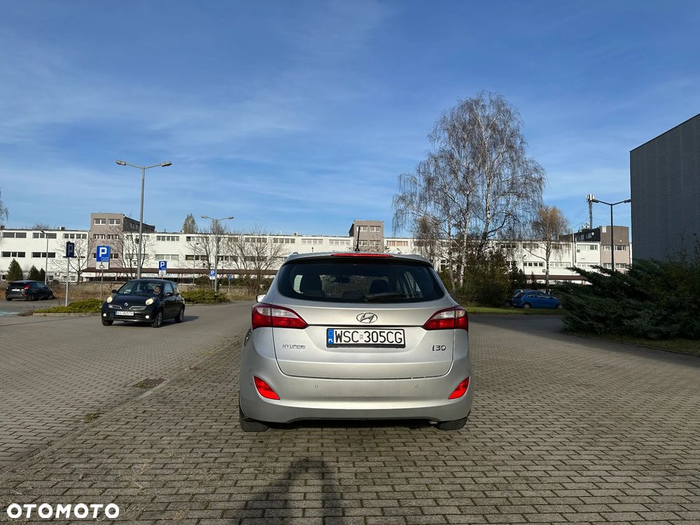 Hyundai i30 1.4 CRDi Comfort - 8