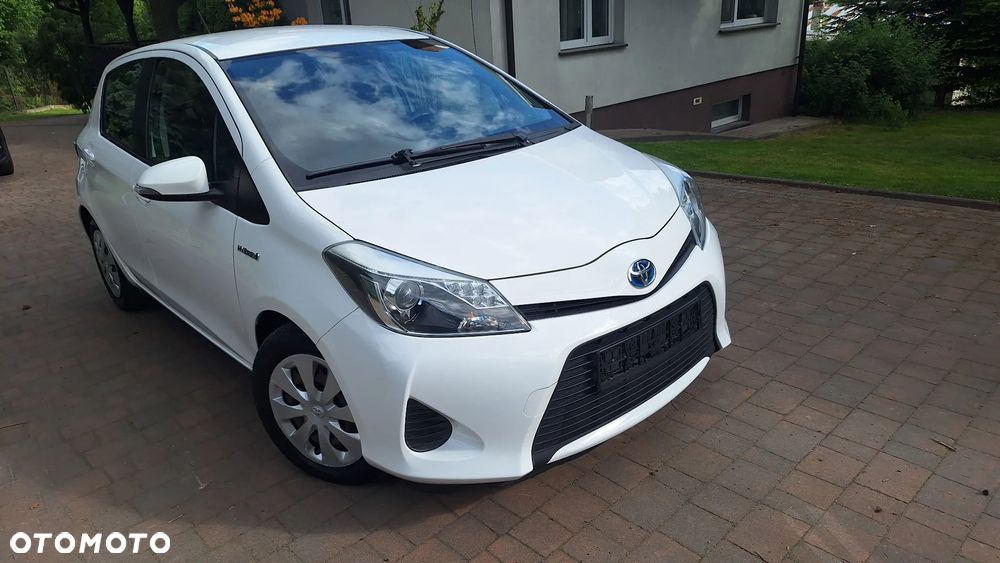 Toyota Yaris 1.5 VVT-i Lounge - 1