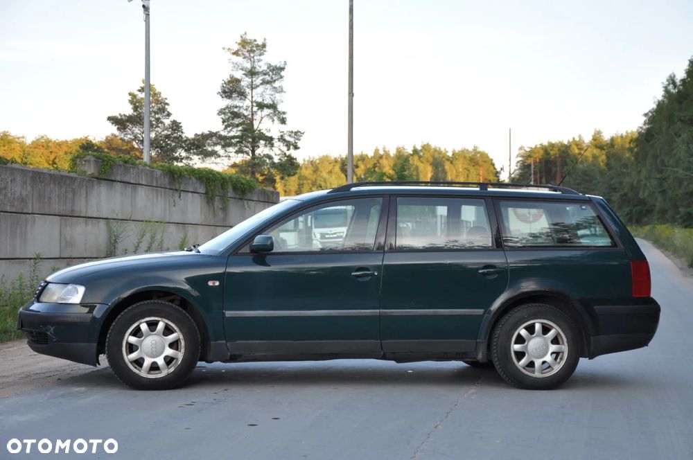 Volkswagen Passat 1.9 TDI CL - 35